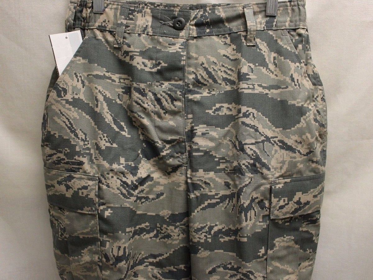 USAF Women's Utility Trousers, Digital Tiger, 14 R, NSN 8410-01