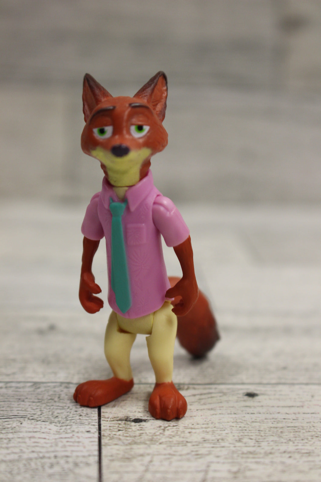 Disney TOMY Fox Nick Wilde World of Zootopia Figurine - Used