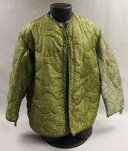 Load image into Gallery viewer, US M65 Cold Weather Field Coat Liner -8415-00-782-2881 -XSmall-Used (No Buttons)