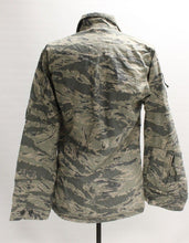 Load image into Gallery viewer, Mens &amp; Womens Air Force ABU Airman&#39;s Battle Ensemble Coat - Large Regular - Used