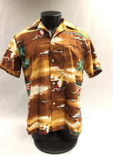 Load image into Gallery viewer, Rai Nani Hawaiian Men&#39;s Shirt - Large - Used