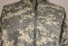 Load image into Gallery viewer, ACU Gen III ECWCS Level IV: Wind Jacket - Large Regular - 8415-01-538-6074 - New