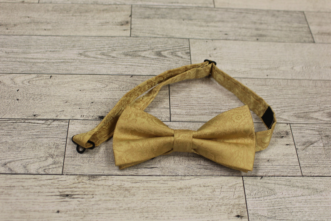 Hi-Tie Men's Pre Tied Bow Tie - Used