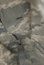 Load image into Gallery viewer, USAF APECS All Purpose Environmental Camouflage Parka - Medium Regular - Used