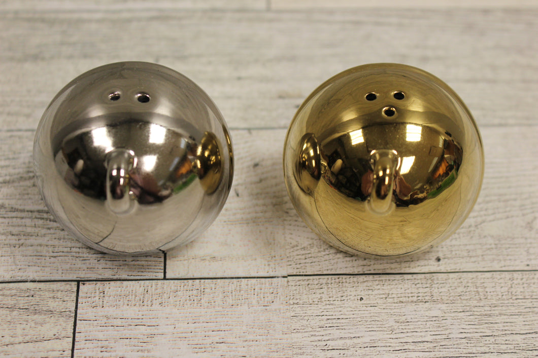 Set of Jungle Bells Salt and Pepper Shakers - Gold and Silver - Used