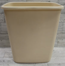 Load image into Gallery viewer, Vintage Rubbermaid Desk Wastebasket Trashcan - 3.5 Gal - Beige - 1039-1 - Used