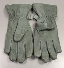 Load image into Gallery viewer, Masley CWF Cold Weather Flyers Gloves - Small - New