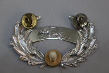 Load image into Gallery viewer, NAO Cap Badge Wreath Pin - Used