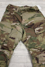 Load image into Gallery viewer, Advanced Combat Pant with Integrated Knee Pad Slots - OCP - Small Regular - New