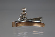 Load image into Gallery viewer, Sarah Coventry Tom Sawyer Huck Finn Tie Bar - Used