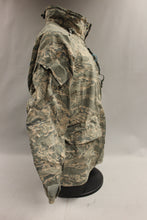 Load image into Gallery viewer, USAF APECS All Purpose Environmental Camouflage Parka - Medium Regular - Used