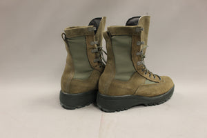 Belleville 690V Combat Boot - Size: 4.5R - New