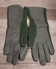 Load image into Gallery viewer, US Summer Flyers Gloves - Type GS/FRP-2 - Size 5 - 8415-01-040-2012 - NWOT