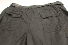 Load image into Gallery viewer, Men&#39;s Raw X Jeans Cargo Shorts - Size: 36 - Black - New