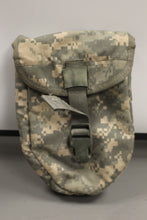 Load image into Gallery viewer, US Army Molle II ACU ETool Entrenching Tool Carrier - 8465-01-524-8407 - Grade A