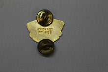 Load image into Gallery viewer, US Military 4th Infantry Division Insignia Pin - Steadfast and Loyal - Used