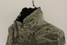 Load image into Gallery viewer, USAF APECS ABU All Purpose Environmental Camouflage Parka - Small Long - Used