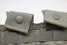 Load image into Gallery viewer, US Army Molle Triple Magazine Pouch - ACU - 8465-01-525-0598 - 3x30 - Grade B