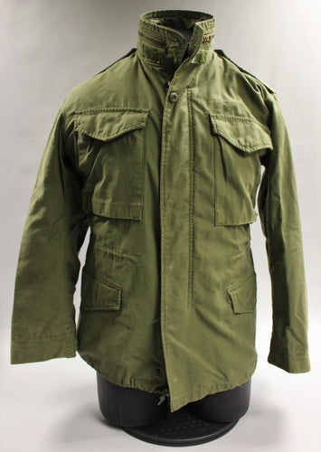 US Army M-65 Cold Weather Field Coat - Small Regular -OD Green -8415-00-782-2936