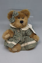 Load image into Gallery viewer, Boyds Bear Abigail Bramblebeary - 913963 - New