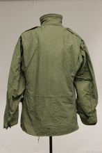 Load image into Gallery viewer, Men&#39;s M-65 Cold Weather Field Coat - OD Green - Small Short - Used