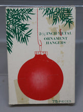 Load image into Gallery viewer, Vintage Commodore 56/75 2.5&quot; Metal Ornament Hangers - 75 Piece - New