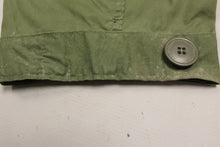 Load image into Gallery viewer, OD Extreme Cold Weather Parka - Medium - 8415-00-782-3218 - Used