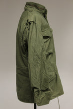 Load image into Gallery viewer, Men&#39;s M-65 Cold Weather Field Coat - OD Green - Small Short - Used