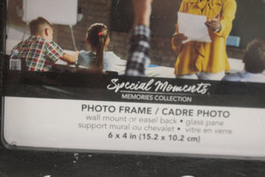 Special Moments A Great Teacher Photo Frame - Holds 6x4" Picture - Black - New