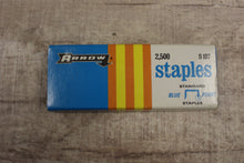 Load image into Gallery viewer, Arrow Standard Blue Point Staples 2500 Staples -Blue -Open Box