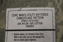 Load image into Gallery viewer, USAF Men&#39;s Utility Coat, Digital Tiger, Size: 44S, NSN: 8415-01-536-4586, New!