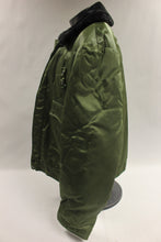 Load image into Gallery viewer, Tufnyl by Blauer Field Jacket Coat - Green - Size: 48L - Used