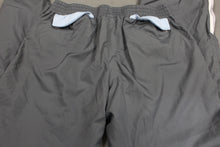 Load image into Gallery viewer, NIKE Athletic Pants, Size: Large (12- 14)