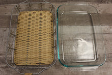 Load image into Gallery viewer, Pyrex Holiday Snowflake Baking Dish With Counter Oven Rest -Used