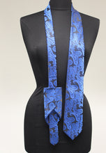 Load image into Gallery viewer, Q Brand Italy Made Tie, Blue