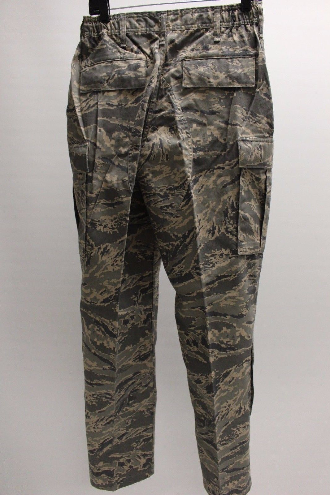 USAF Women's Utility Trousers, Digital Tiger, 14R, NSN 8410-01-536