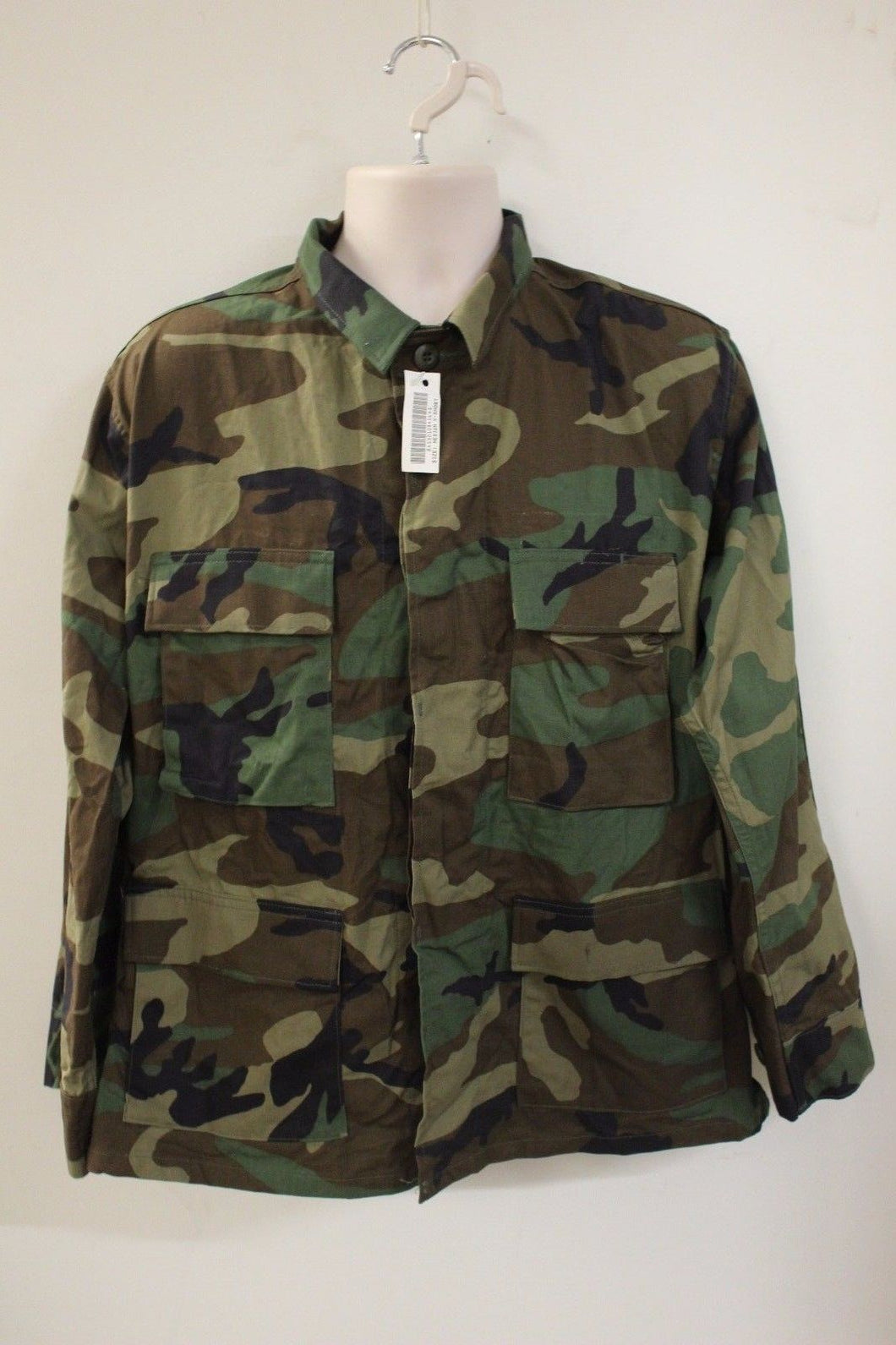 US Woodland BDU Blouse / Jacket / Coat - Medium X-Short - 8415-01-084-1645 - New