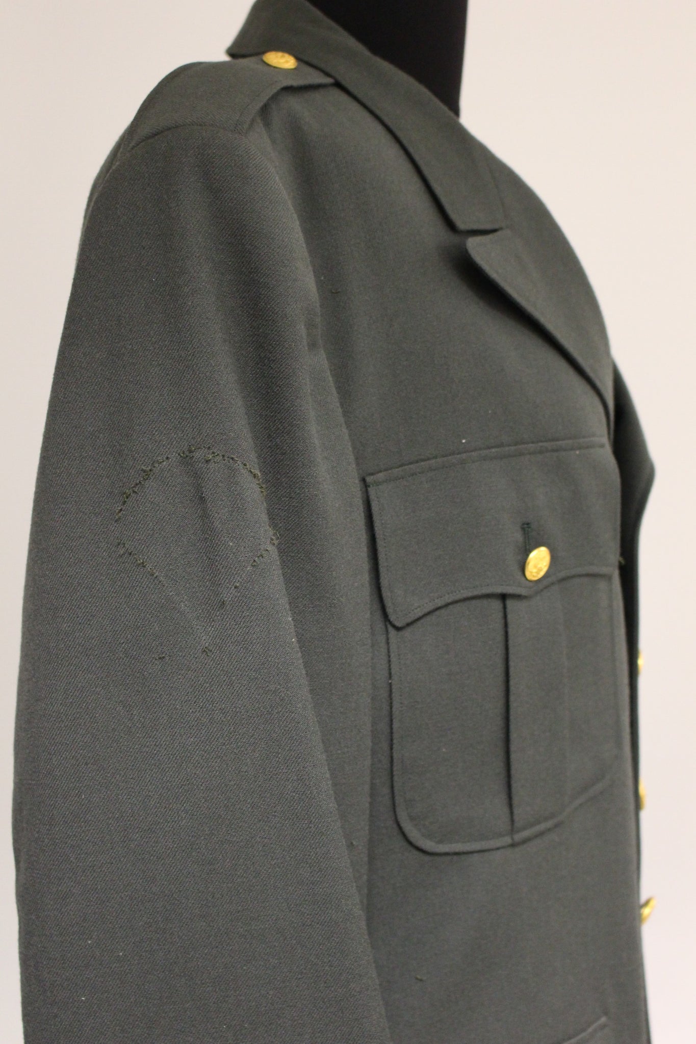 US Army Class As Men's Green Dress Coat/Jacket - Size: 36 Long - 8405- –  Military Steals and Surplus